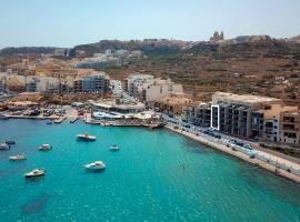 Modern Beach APT w Fantastic Sea Views - 1, hôtel à Mellieħa