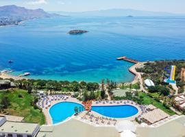 Yasmin Bodrum Resort, hotel en Gümüşlük