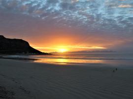 South Peninsula Beach Apartment, hotel near Parking, Cape Town