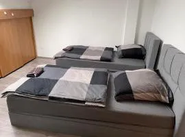 Apartment bis zu 6 Einzelbetten Stellplatz Wifi