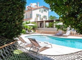 Mas Djoliba, hotel with pools in Antibes