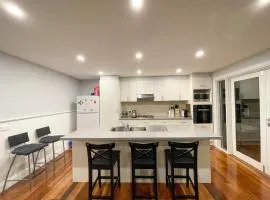 THE GELLI HOUSE-A RESTORED OLD FARM HOUSE