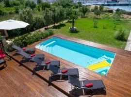 Villa Anela (with pool and boat place)