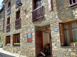 Pension casat, hotel en Salardú