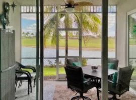 Luxury Golf Villa in Beautiful Lely Resort w/ Pool