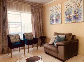 Tshamani self catering, hotel near Phabeni Gate, Hazyview