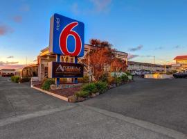 Motel 6-Fort Bragg, CA, готель у місті Форт-Брегг