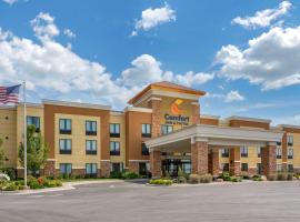 Comfort Inn & Suites Tooele-Salt Lake City، فندق في Tooele