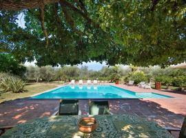 Villa privata con piscina firenze chianti, будинок для відпустки у місті Баньйо-а-Ріполі