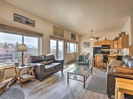 Silverthorne Condo with Mountain Views, hotel a Silverthorne