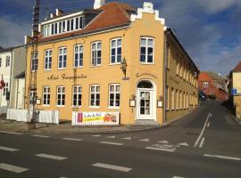 Hotel Færgegaarden Faaborg, hotel em Fåborg