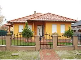 Holiday Home Balatonmariafurdo 17