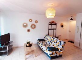 T2 de 40 m2 proche plages Bidart Guethary, hotel v destinaci Ahetze