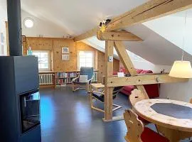 Alpenstil - 60m2 Dachstockwohnung mit Garage - BM186