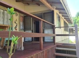 Nature's Cottage, hotel a Hibberdene