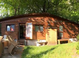 Chestnut's Little Chalet, kemp v destinaci Collonges