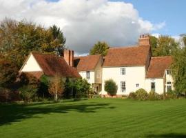 Stoke by Nayland B&B Poplars Farmhouse, hotel with parking in Stoke by Nayland