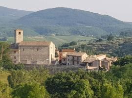 Casetta del borgo, hotell med parkeringsplass i Marcellano