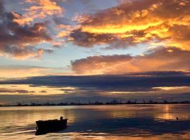 VYRON 1 ELEGANCE, hotel in Néa Michanióna