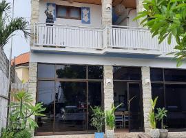 Turtle Island Homestay, viešbutis mieste Sanur, netoliese – Serangan vėžlių sala