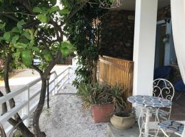 Su Sole, hotel a Posada