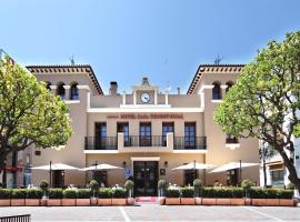 Casa Consistorial, hotel en Fuengirola