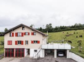 B&B Hof Grosschreie, viešbutis mieste Hasle, netoliese – Seilbahn Gruebli