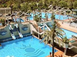Beachfront Complex - El Rincón de María