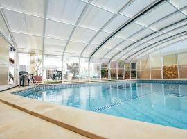 Dii Beach House - Moradia bi-familiar com piscina aquecida