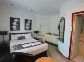The Esplanade Motel