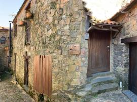 Casa das Estátuas, počitniška hiška v mestu Gondramaz