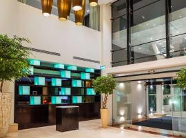 Radisson Blu Hotel, Addis Ababa, hotel near Ethnological Museum Addis Ababa, Addis Ababa