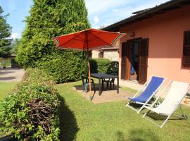 Holiday Home Residenza Agrifoglio-12 by Interhome, villa in Luino