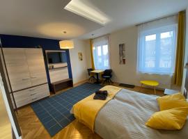 Frank & Fang Apartments MK1, homestay in Budapest