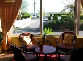 Hôtel & Résidence Nevers Nord / Varennes Vauzelles, hotel v destinaci Varennes Vauzelles