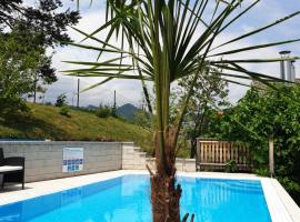 Planika Holiday Home, hotel with pools in Bled