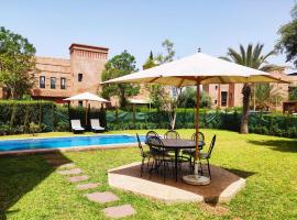 Villa Ghali de Luxe & Golf, bed and breakfast a Marràqueix