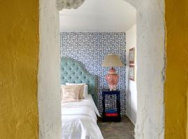 The Dutch Suite, romantic boutique guesthouse, beach rental in Porto Heli