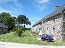 LES REINETTES - Les Vergers de Guerlédan, hotel in Mur-de-Bretagne