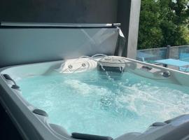 The Hideaway Portaferry, pet-friendly hotel in Portaferry