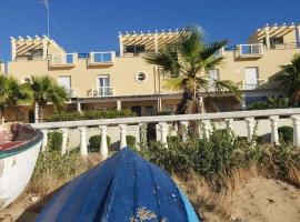 En la playa: Isla Cristina'da bir otel