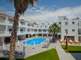 Princessa Vera Hotel Apartments, hotel in Paphos