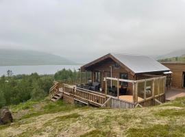 Icelandic Lake House, maison de vacances à Akranes