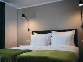 Nest Guesthouse, hotel v destinaci Drobeta-Turnu Severin