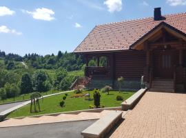 Chalet mit 7.000 m2 Land und wunderschöne Aussicht, holiday rental in Skrad