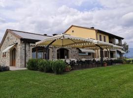 Agriturismo Moro Barel, khách sạn có chỗ đậu xe ở Vittorio Veneto