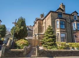 Compton Guest House, B&B in Buxton