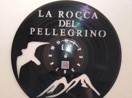 La Rocca del Pellegrino – tani hotel w mieście Barbusi
