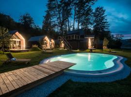 Luxury glamping Chocolate village โรงแรมในมาริบอร์