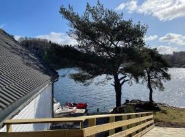 6 person holiday home in Rubbestadneset, hotel a Rubbestadneset